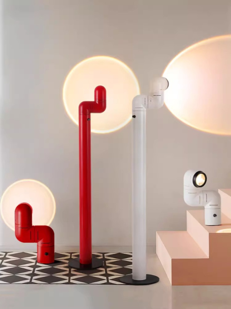 Floor Lamp Tripod - Lampu Lantai Gaya Space Age Spanyol,