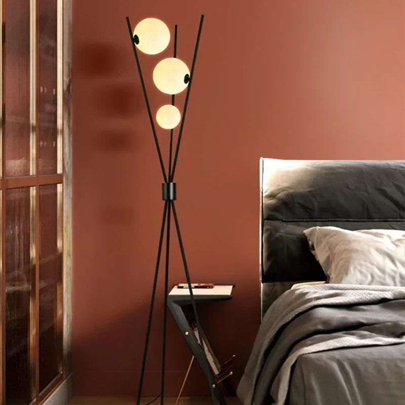 Floor Lamp Tripod - Lampu Lantai Minimalis Modern Nordic Baru