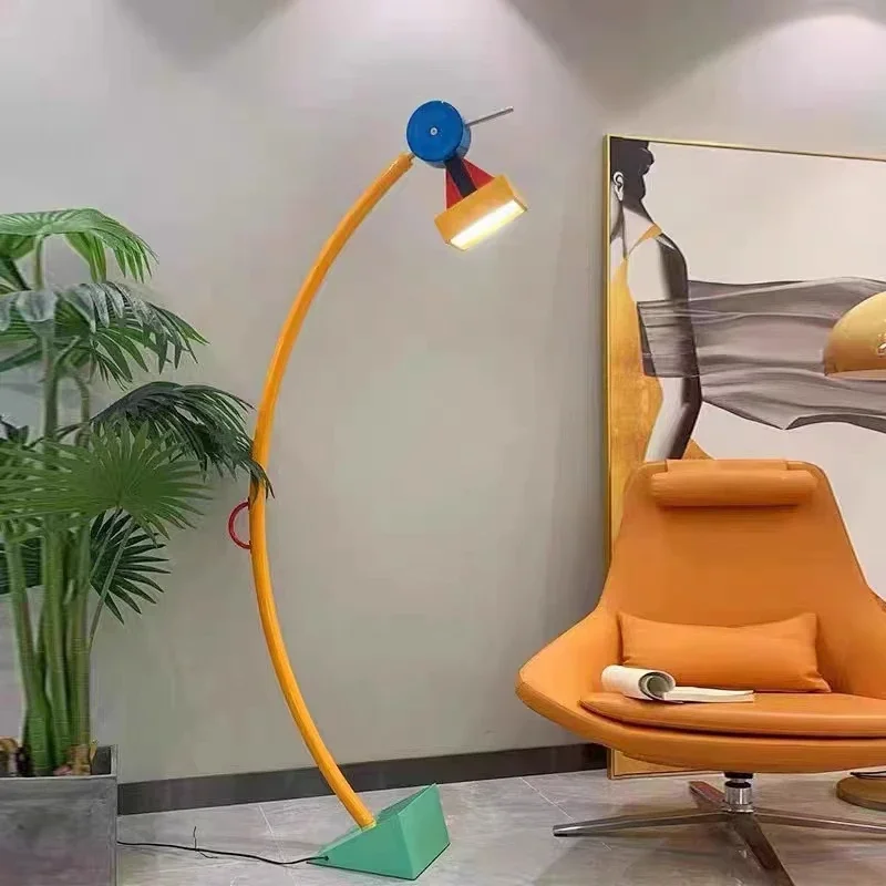 Lampu Lantai LED Kartun Warna  - Floor Lamp Tripod ulasan dan harga